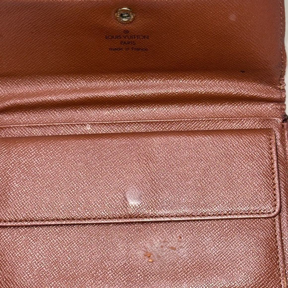 LV Giveaway ๐๐๐๐Louis Vuitton Vintage Monogram Small Wallet๐ซถ๐ซถLV GIVEAWAY ๐ซถ๐ซถ๐ซถ๐ซถ๐ซถ - Picture 13 of 13